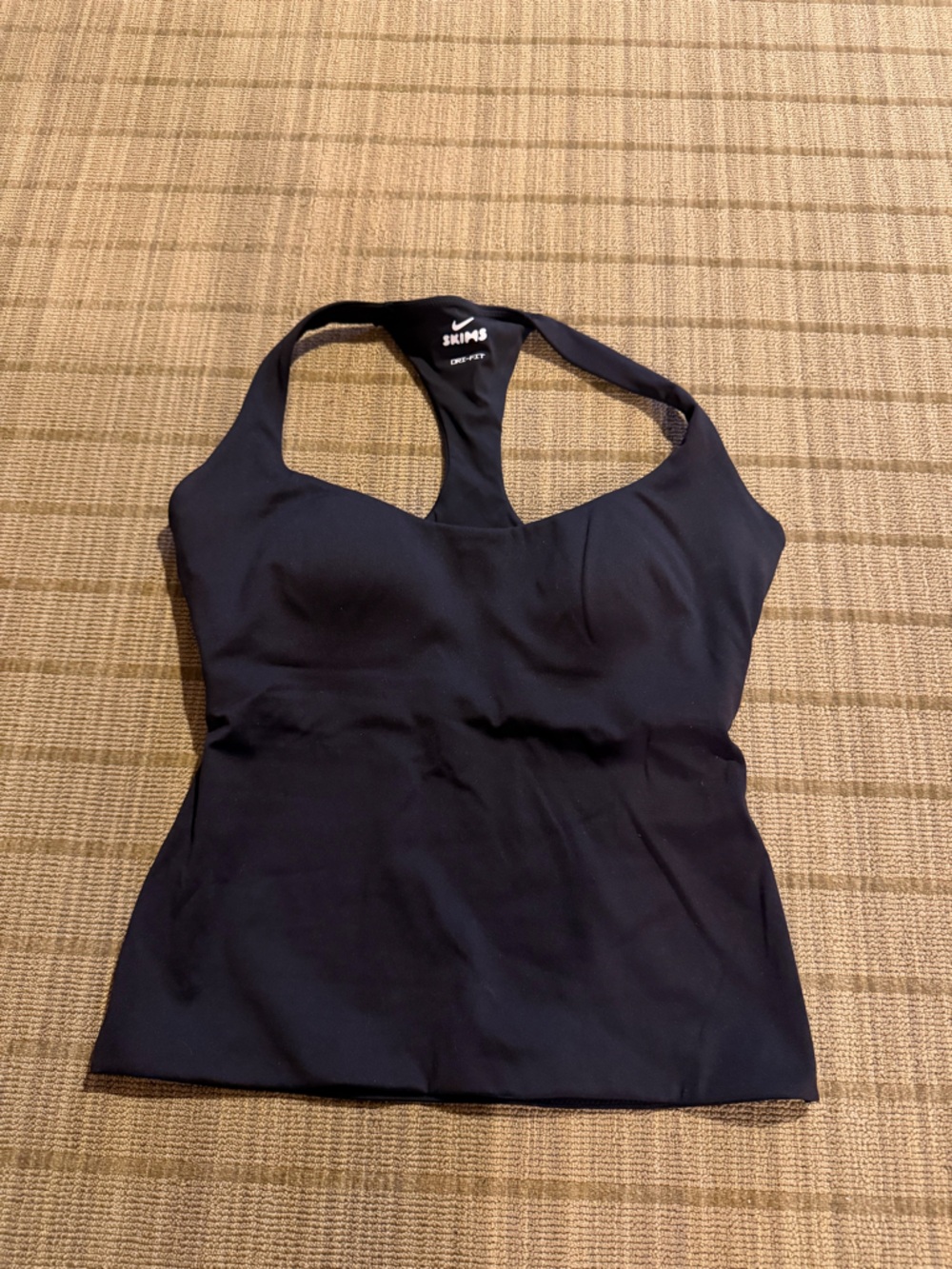 NikeSKIMS Matte Women's Racerback Tank Top
Obsidian Size M